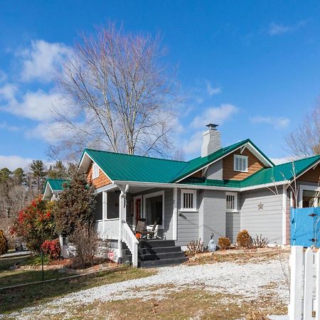 Candyland Cottage Candler Exterior foto